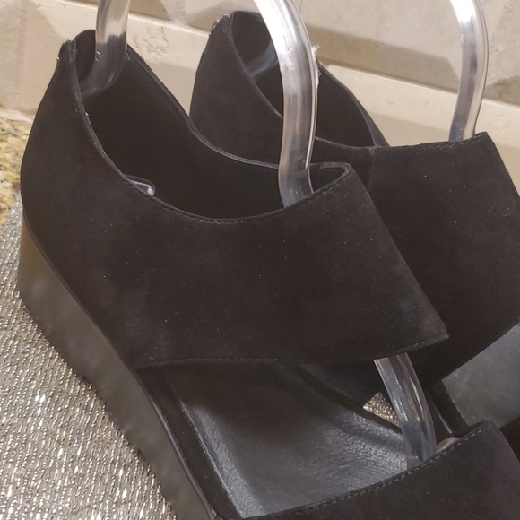 SOLD!!! EILEEN FISHER Turban Platform - 11 - Picture 4 of 9
